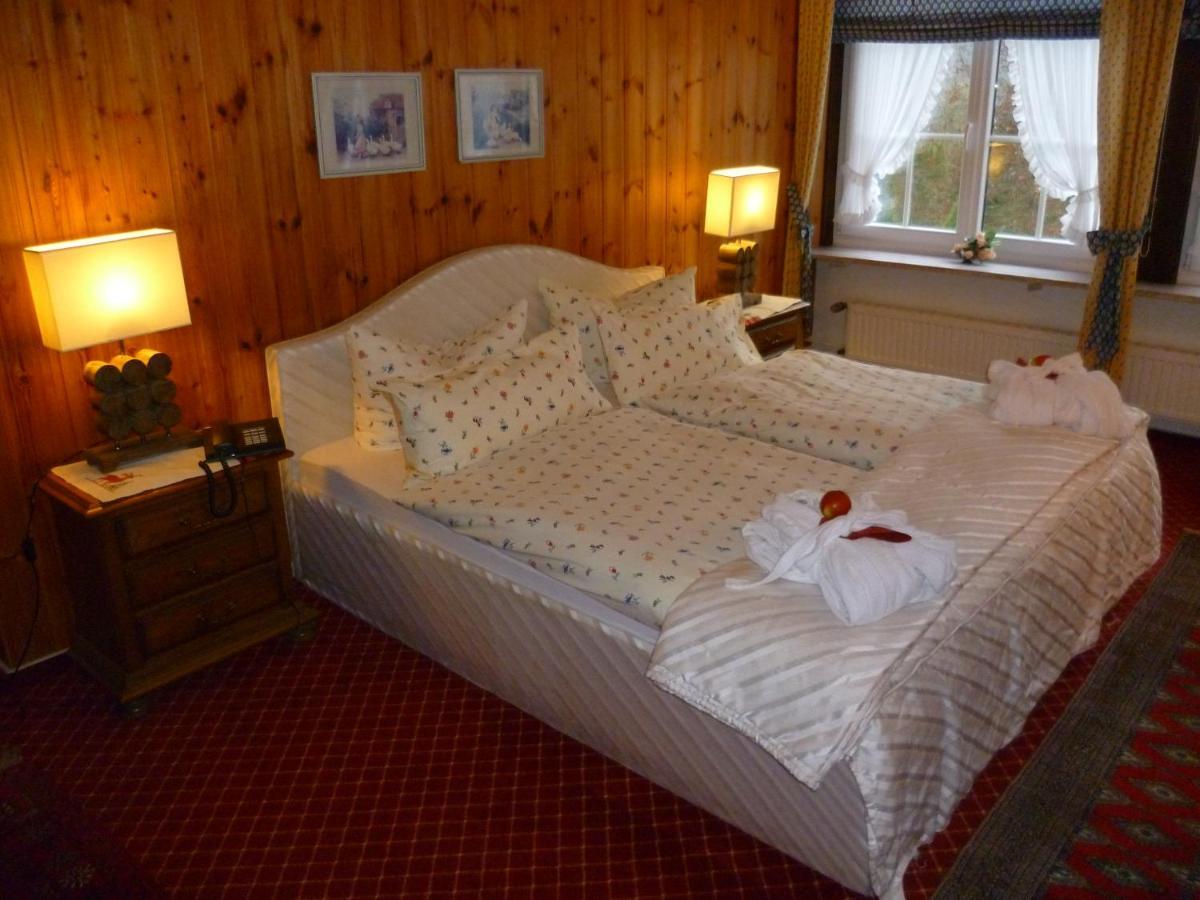 Wellness Und Romantik Hotel Helmboldt Bad Sachsa Exterior photo